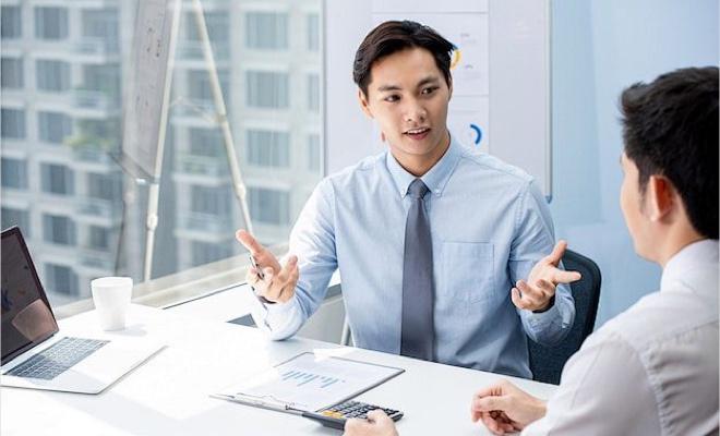 根據用戶痛點和市場需求，明確用戶的具體需求
